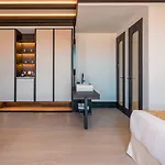 Noir Mykonos *