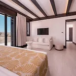 Noir Mykonos Semesteranläggning (resort) Mykonos Town