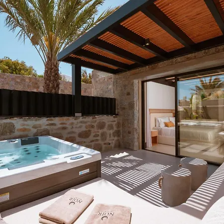 Resort Noir Mykonos